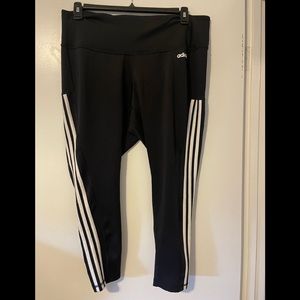 Adidas Mid Rise Workout Capri